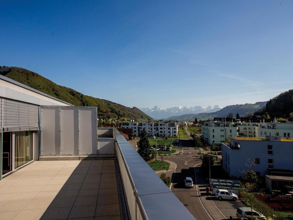 بلب Los Lorentes Apartments Bern Airport المظهر الخارجي الصورة
